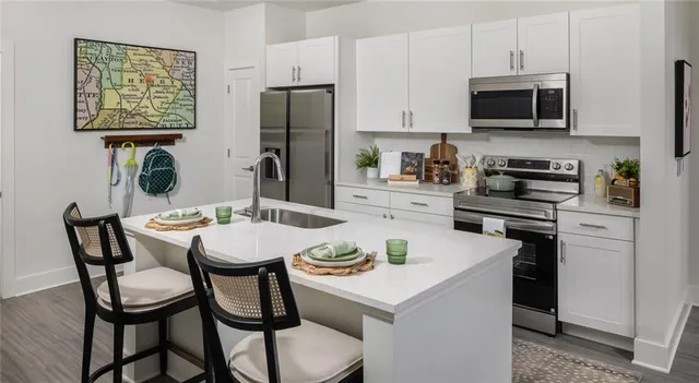 $1,383 | 100 Oakbrook Drive, Unit A1HC, McDonough, GA 30253