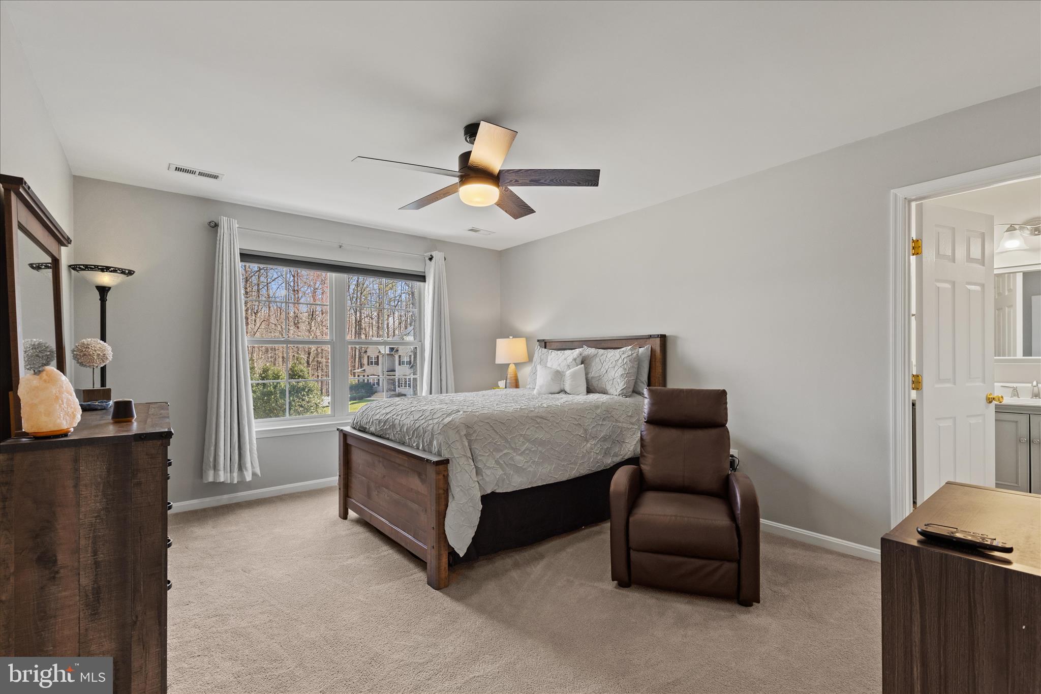 2014 Rosedale Lane Huntingtown, MD 20639 - Photo 62 of 121 Secondary bedroom en-suite