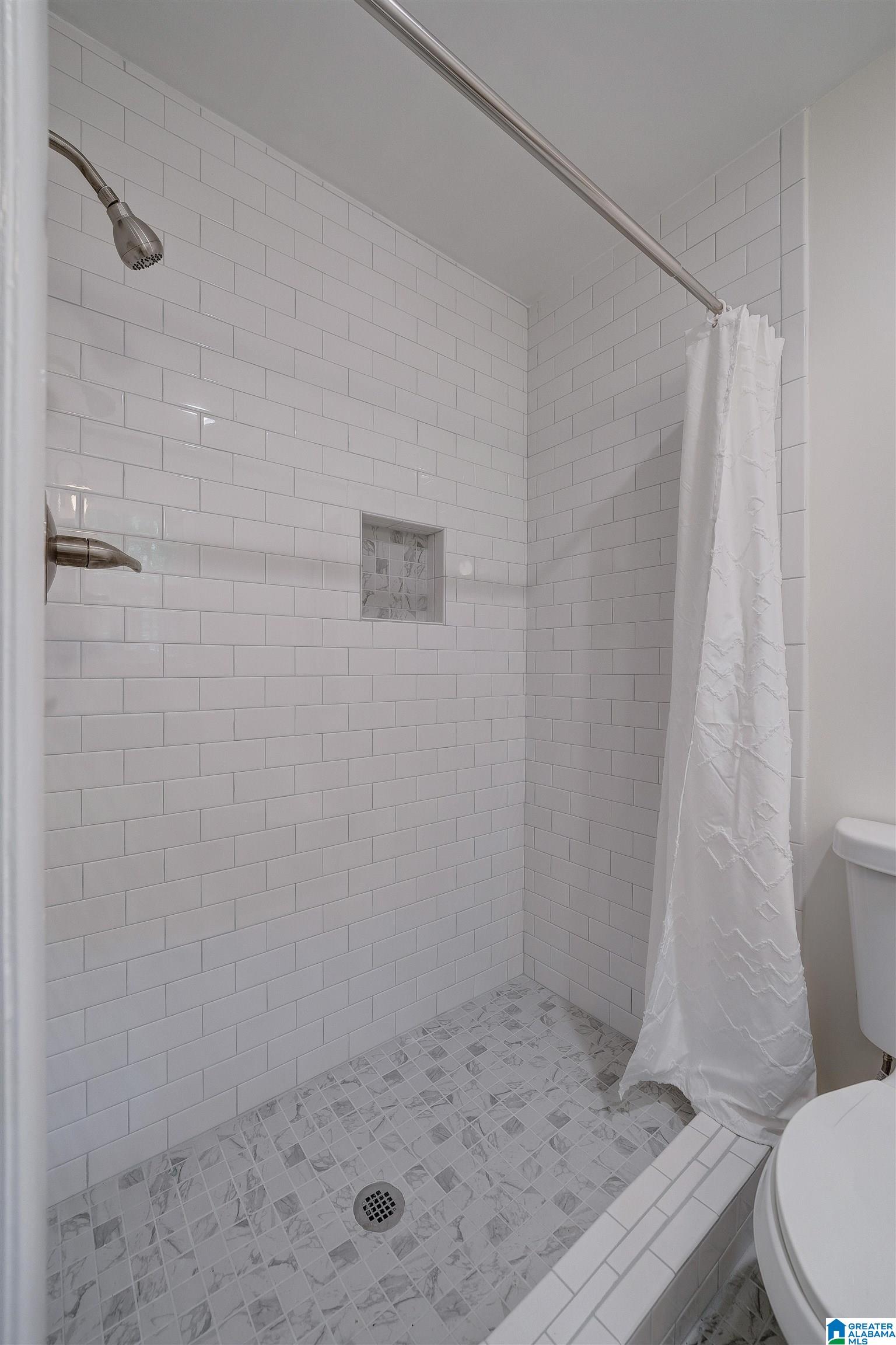 571 Rutherford Circle Birmingham, AL 35206 - Photo 23 of 42