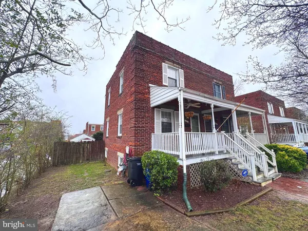 $3,900 | 1600 Princess Street, Alexandria, VA 22314