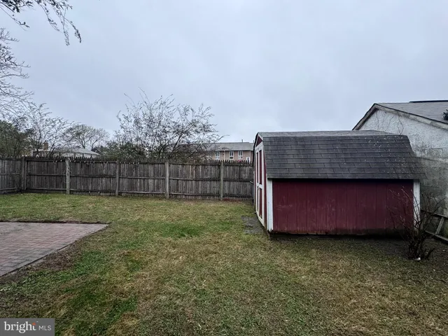 $3,650 | 1600 Princess Street, Alexandria, VA 22314