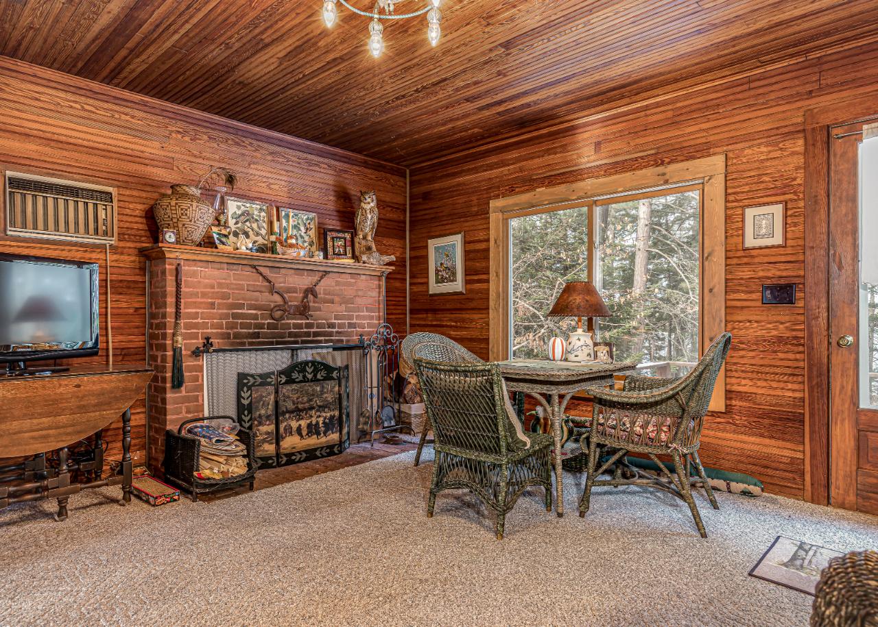 8620 Idlewild Sayner, WI 54560 - Photo 16 of 59 Gallery Image 16