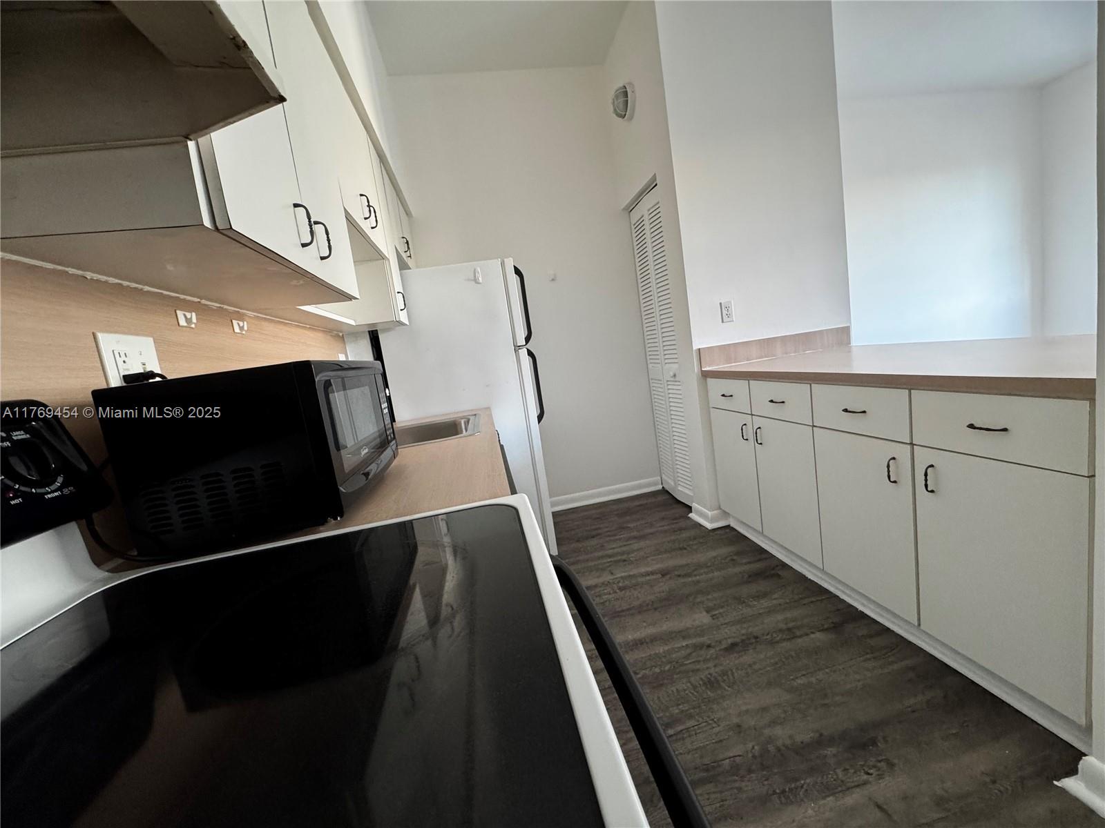 7420 West 20th Avenue, Unit 237 Hialeah, FL 33016 - Photo 12 of 29