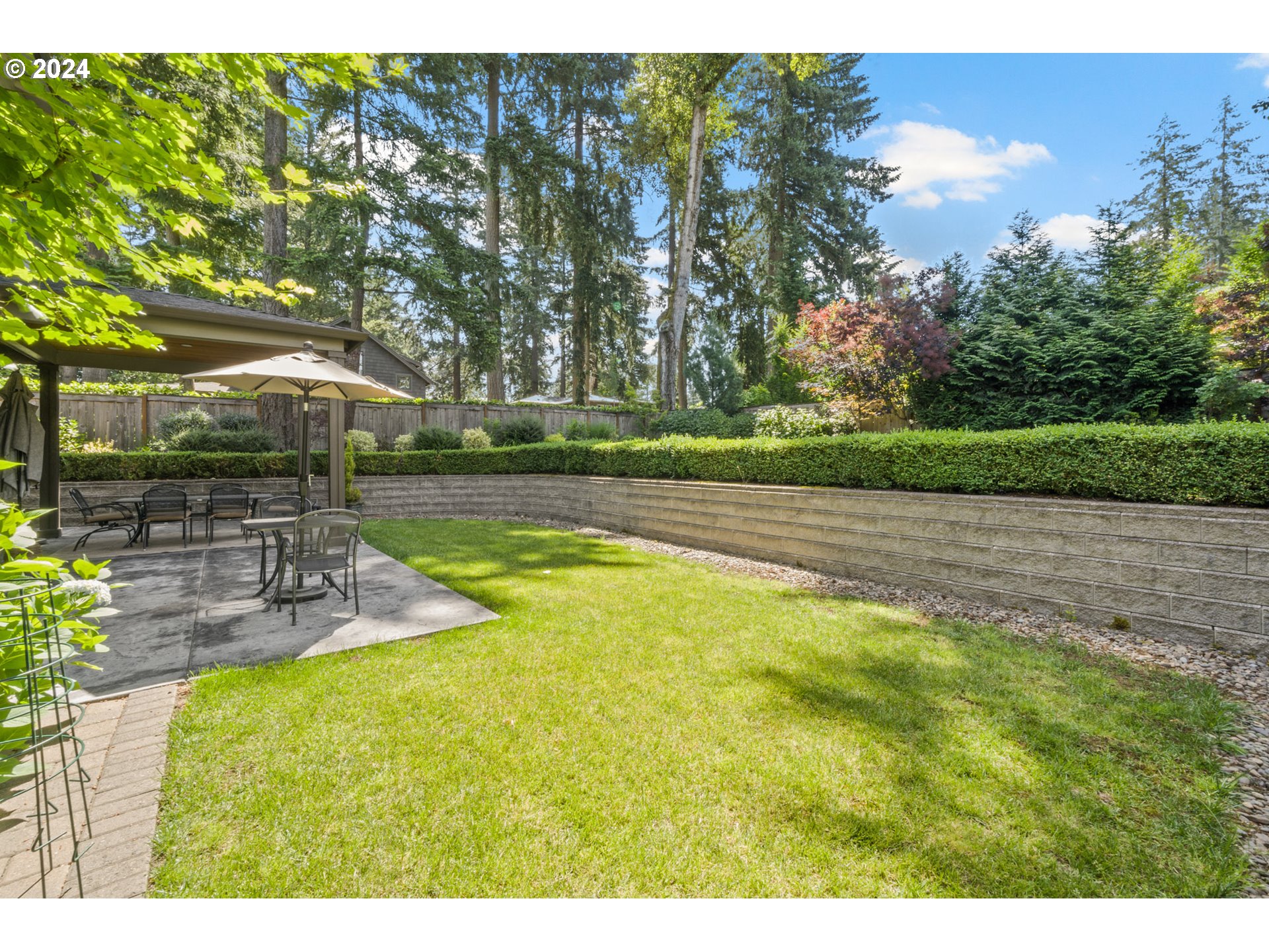 1122 Bayberry Road Lake Oswego, OR 97034 - Photo 40 of 48 Gallery Image 40