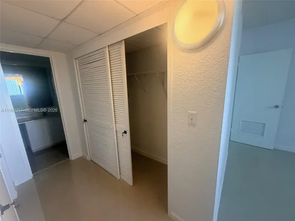 $2,750 | 4001 South Ocean Drive, Unit 8H, Hollywood, FL 33019