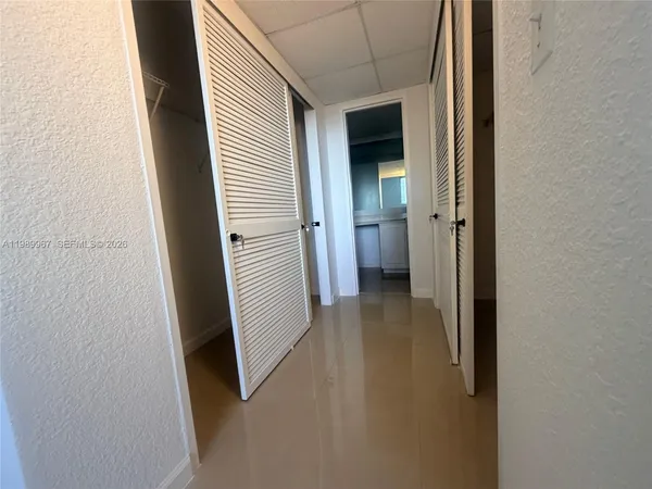 $2,750 | 4001 South Ocean Drive, Unit 8H, Hollywood, FL 33019