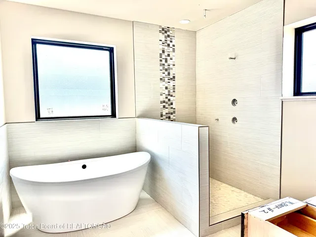 $2,450,000 | 623 Royal Elk Circle, Victor, ID 83455