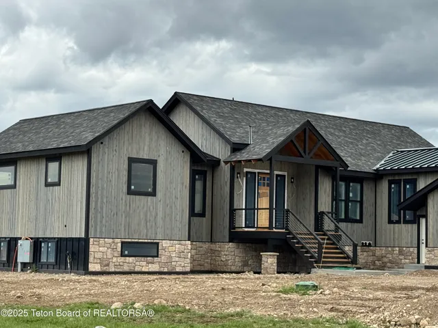 $2,450,000 | 623 Royal Elk Circle, Victor, ID 83455