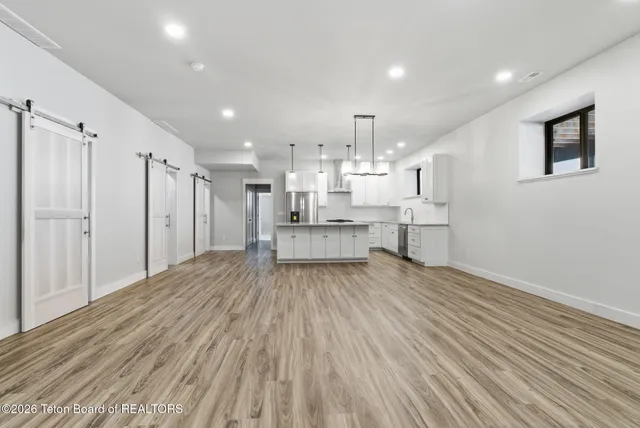 $2,450,000 | 623 Royal Elk Circle, Victor, ID 83455