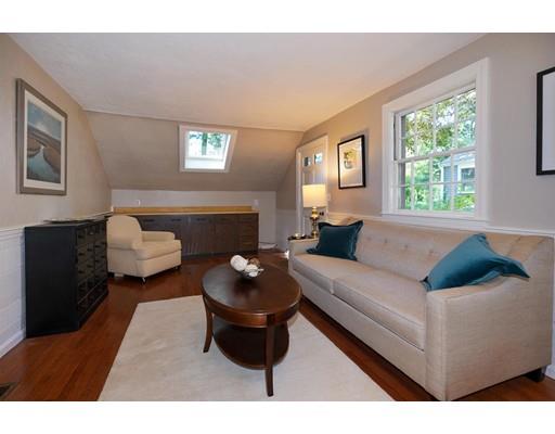 56 Oaks Road Framingham, MA 01702 - Photo 5 of 26 Gallery Image 5
