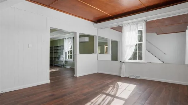 $210,000 | 1105 Linden Street, Monaca, PA 15061