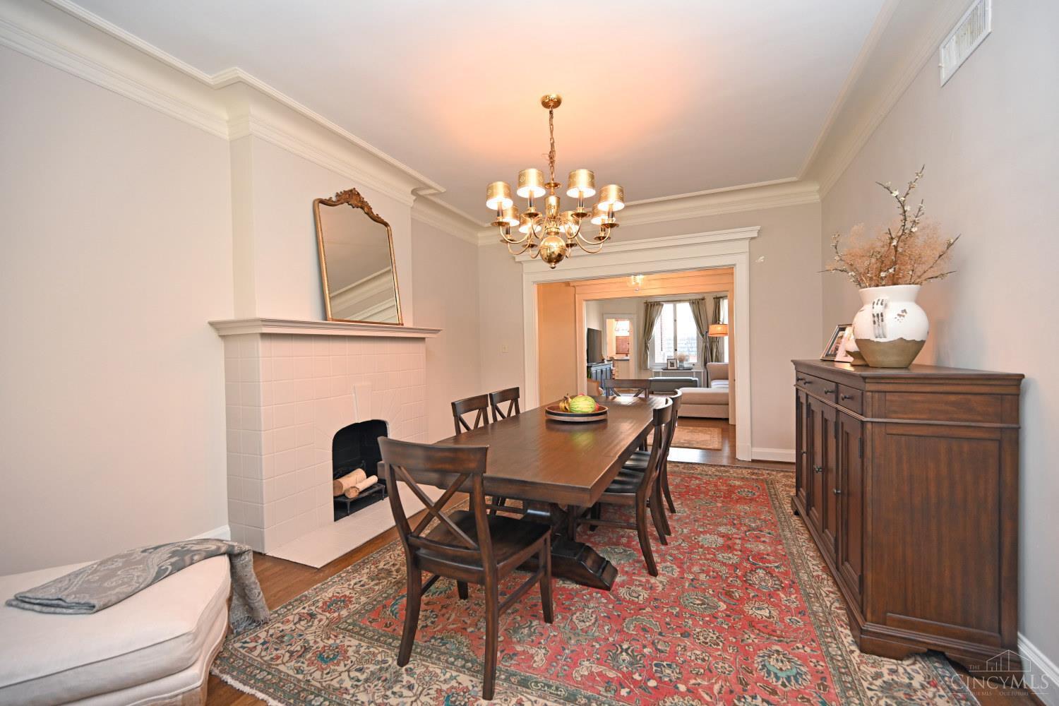 2136 Madison Road, Unit B Cincinnati, OH 45208 - Photo 20 of 41