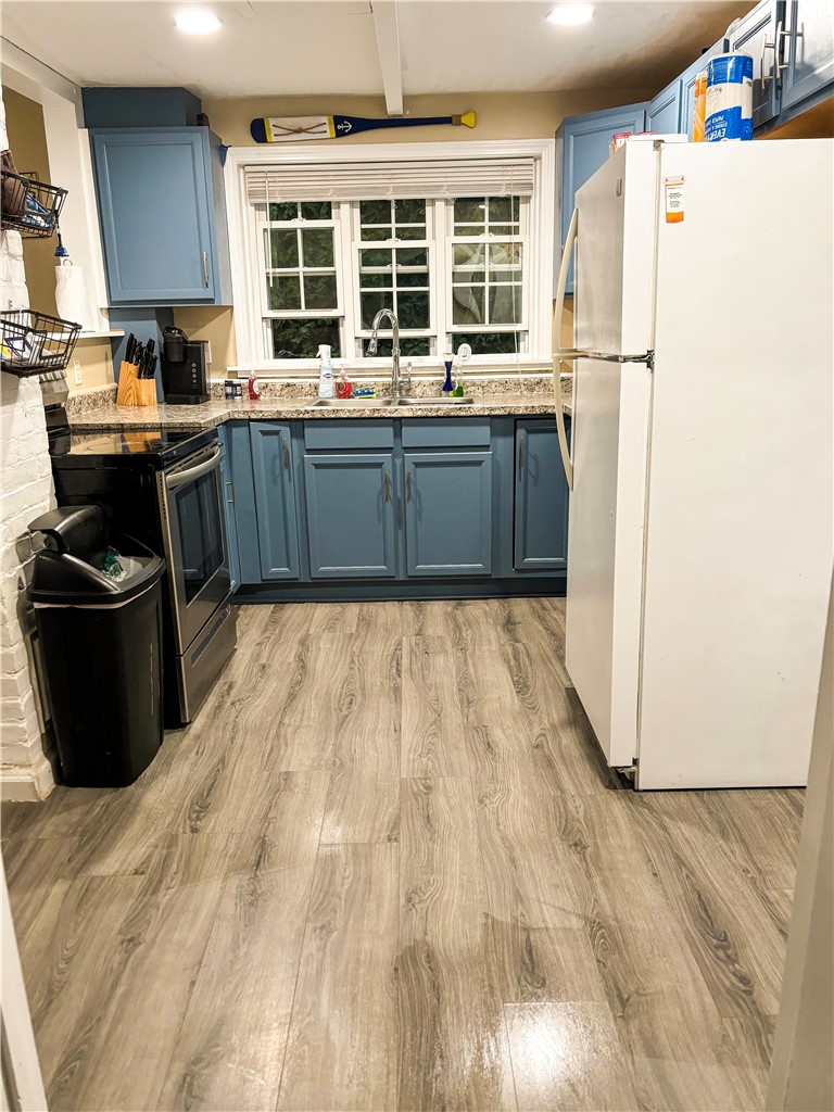844 Boston Neck Road Narragansett, RI 02882 - Photo 12 of 40