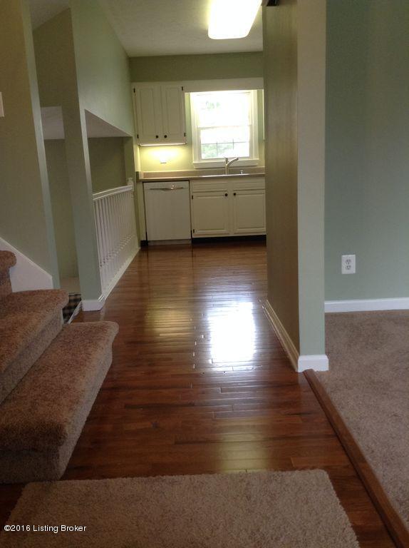 10108 St Rene Road Jeffersontown, KY 40299 - Photo 11 of 35 1 kitchen