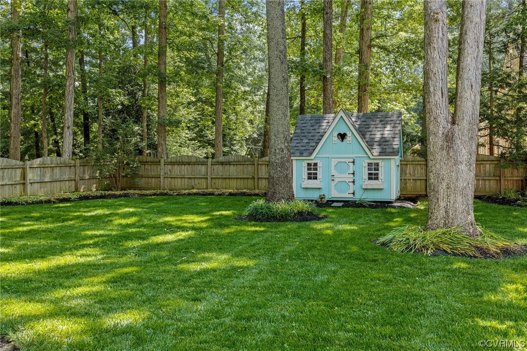 2731 Arrandell Road Midlothian, VA 23113 - Photo 29 of 30 a front view of a house with a yard