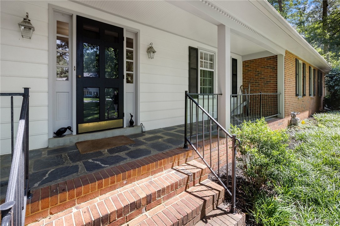 2731 Arrandell Road Midlothian, VA 23113 - Photo 3 of 30 a view of house with patio