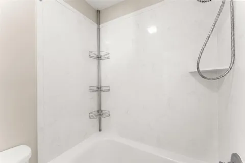 $150,000 | 2328 Lake Street, Lake Charles, LA 70601