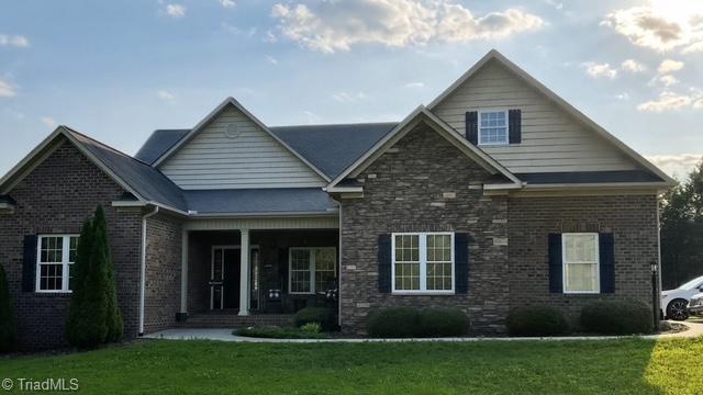 501 Scott Farm Road Clemmons, NC 27012 - Photo 3 of 30