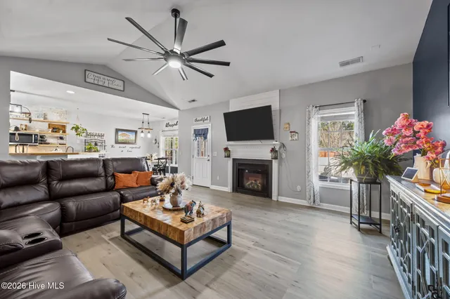 $315,000 | 249 Silver Hills Drive, Jacksonville, NC 28546