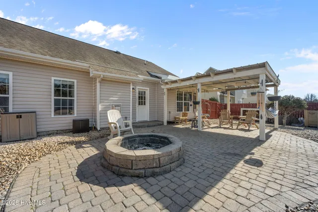 $315,000 | 249 Silver Hills Drive, Jacksonville, NC 28546