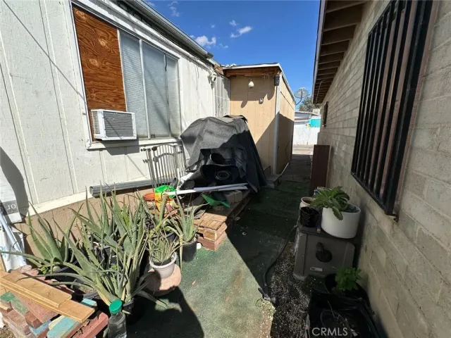 a view of a pathway of a building