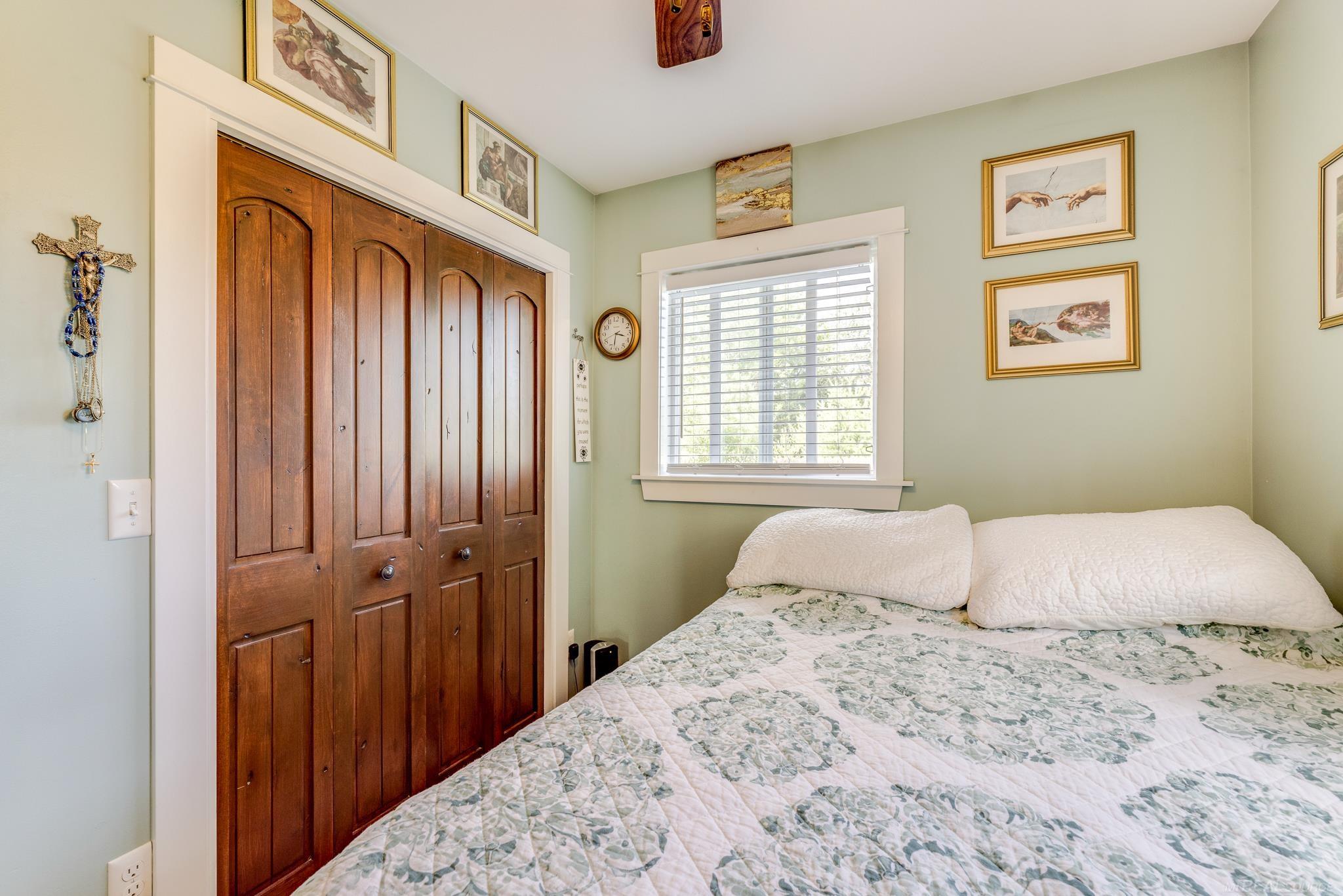 7171 Violet Road Lexington, MI 48450 - Photo 23 of 43 Solid Wood Doors