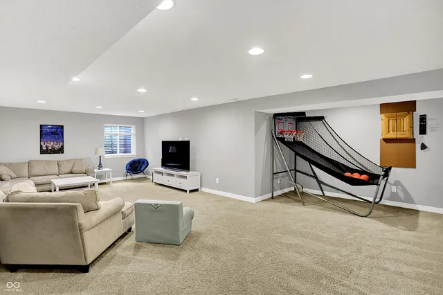 $675,000 | 14101 James Dean Drive, Carmel, IN 46033