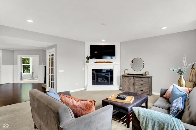 $675,000 | 14101 James Dean Drive, Carmel, IN 46033