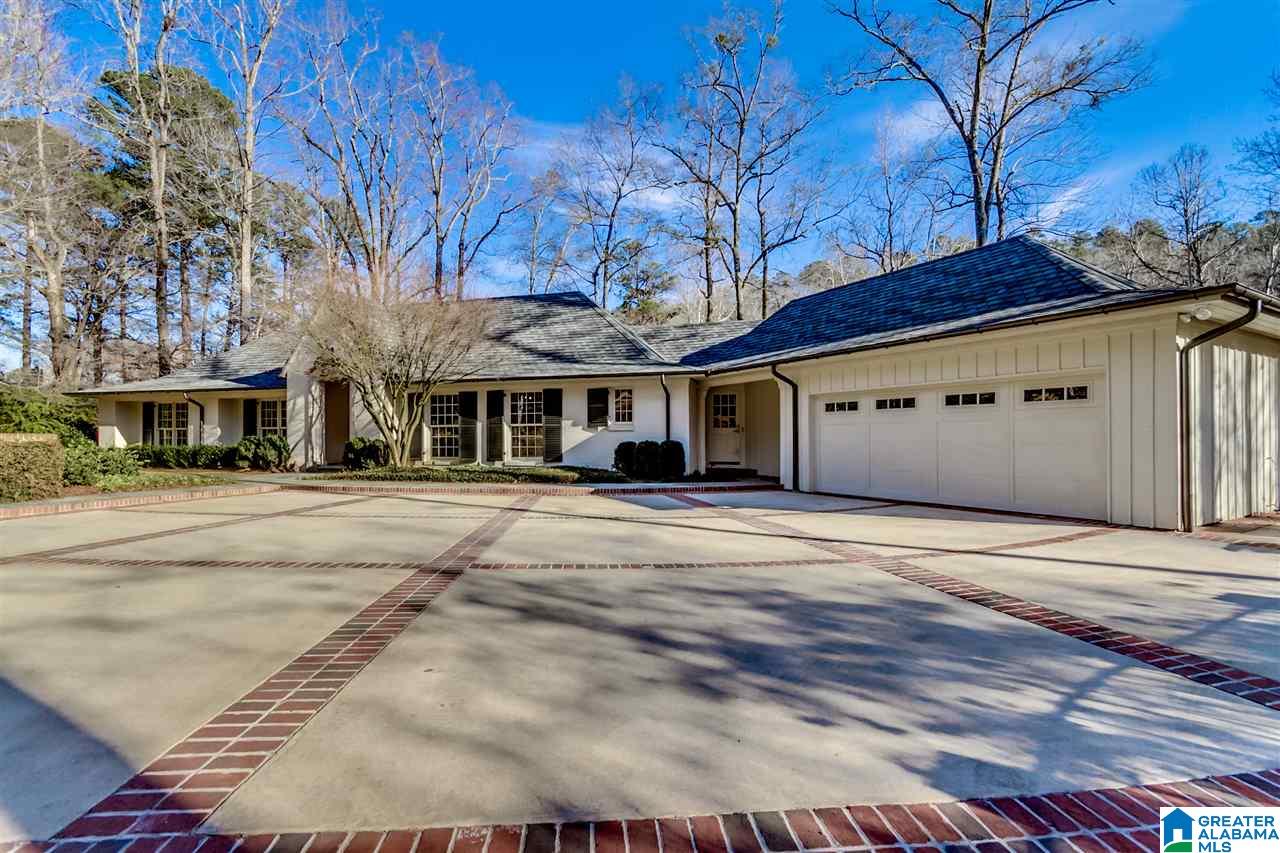 23 Pine Ridge Lane Birmingham, AL 35213 - Photo 3 of 50