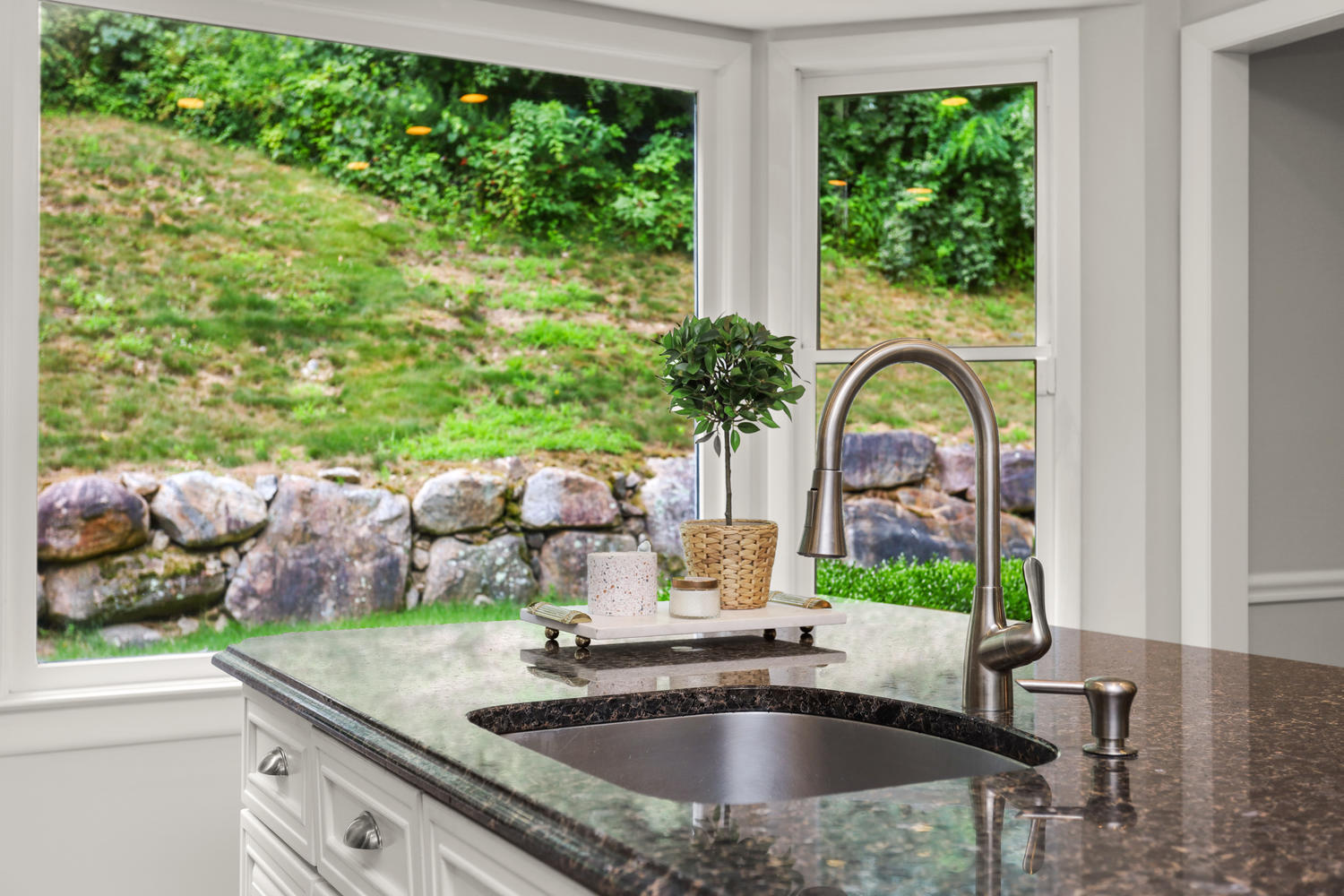 704 Valley Road New Canaan, CT 06840 - Photo 17 of 59 Eye-catching bay window