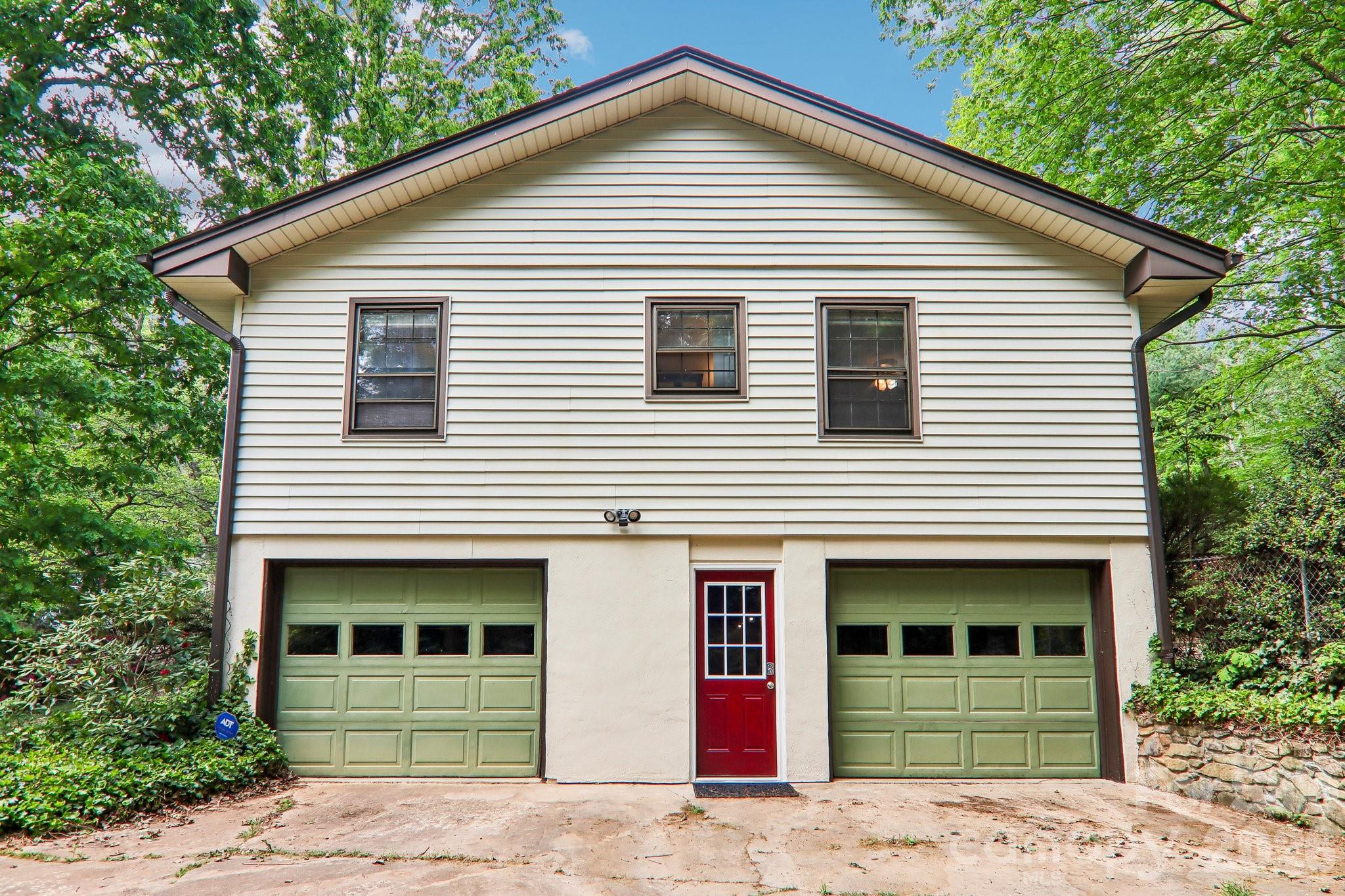 14 Forest Ridge Drive Arden, NC 28704 - Photo 4 of 39