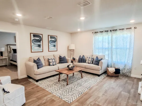 $1,999 | 5967 Smarty Jones Way, Pensacola, FL 32526