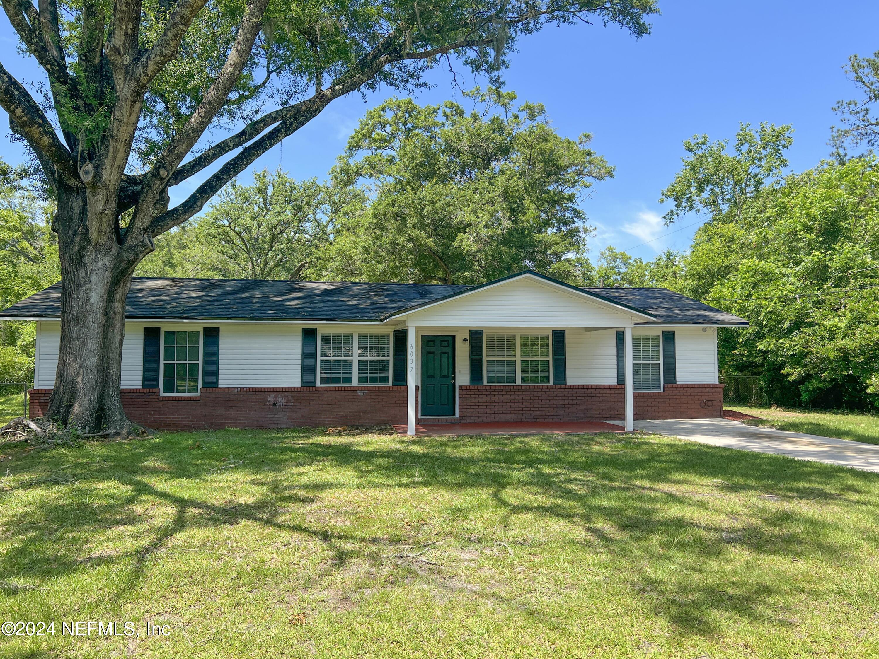 6037 Adams Road Macclenny, FL 32063 - Photo 1 of 21 Front