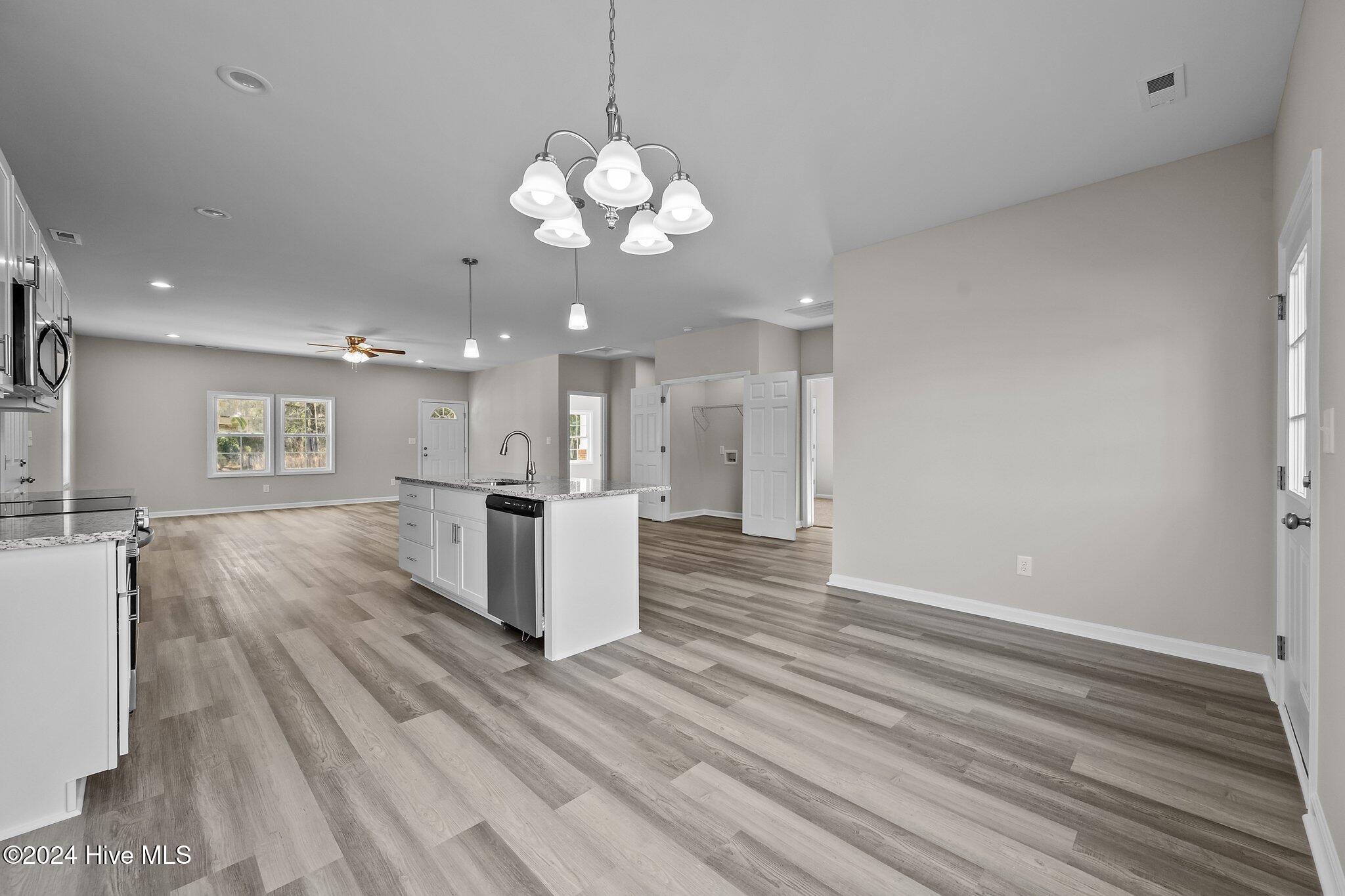 142 Padgett Road Maple Hill, NC 28454 - Photo 13 of 48 8-web-or-mls-_Z721274