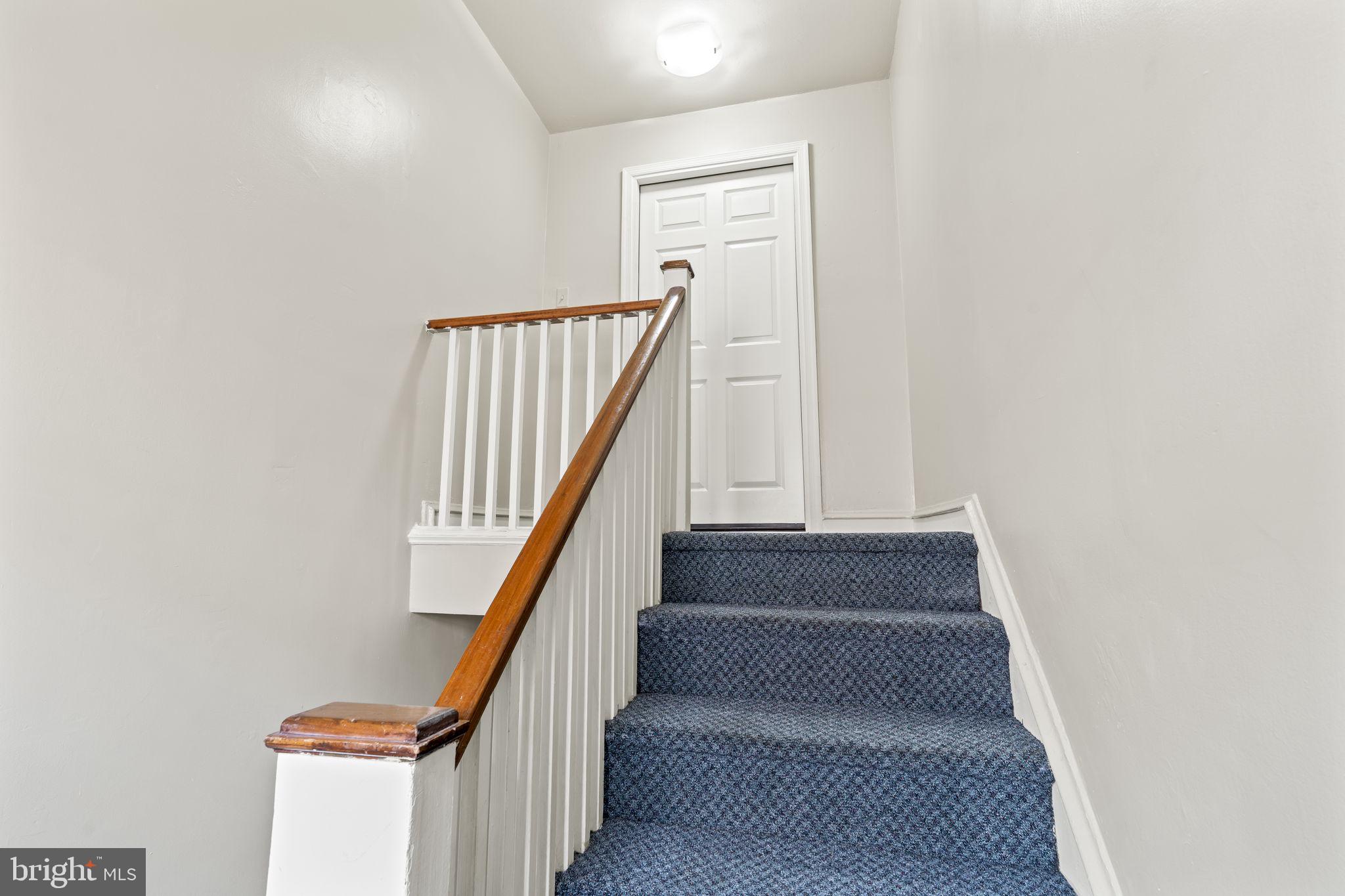 936 Vernon Road, Unit 2 Philadelphia, PA 19150 - Photo 4 of 19 a view of entryway