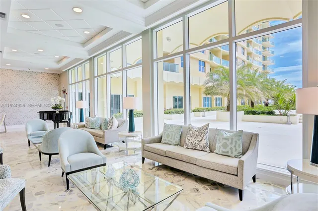 $3,200 | 2501 South Ocean Drive, Unit 1012(AVAILABLE), Hollywood, FL 33019