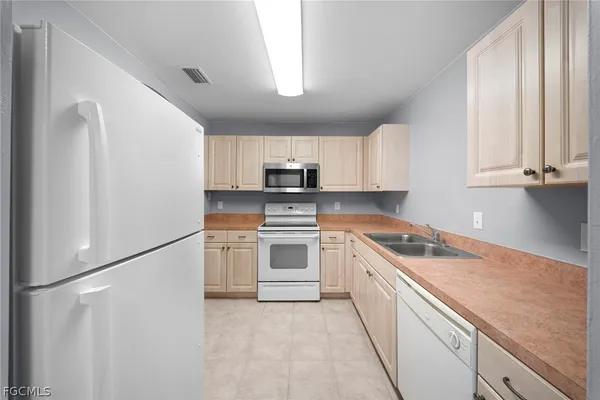 $1,495 | 4838 29th Street Southwest, Lehigh Acres, FL 33973