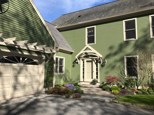 14 Hillcrest Road Beverly, MA 01915 - Photo 2 of 28 Gallery Image 2