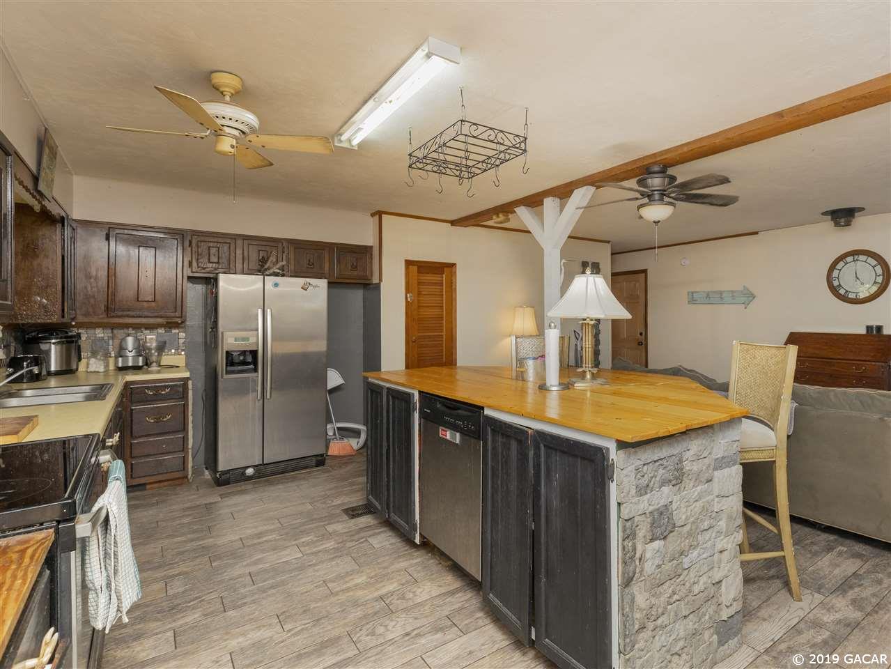 1428 Baden Powell Road Hawthorne, FL 32640 - Photo 12 of 28 Gallery Image 12