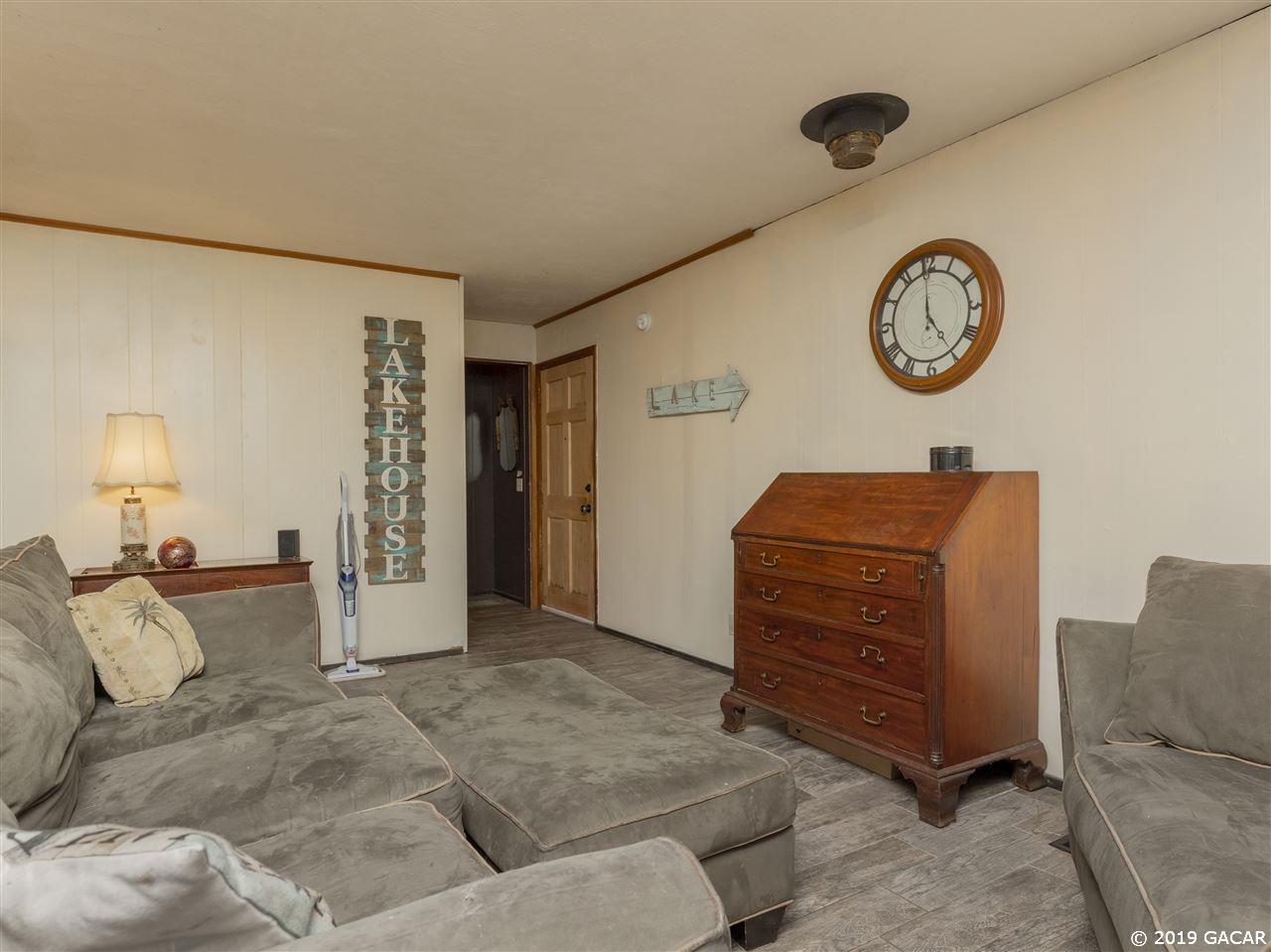 1428 Baden Powell Road Hawthorne, FL 32640 - Photo 15 of 28 Gallery Image 15