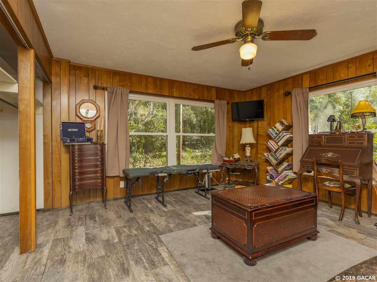 1428 Baden Powell Road Hawthorne, FL 32640 - Photo 18 of 28 Gallery Image 18