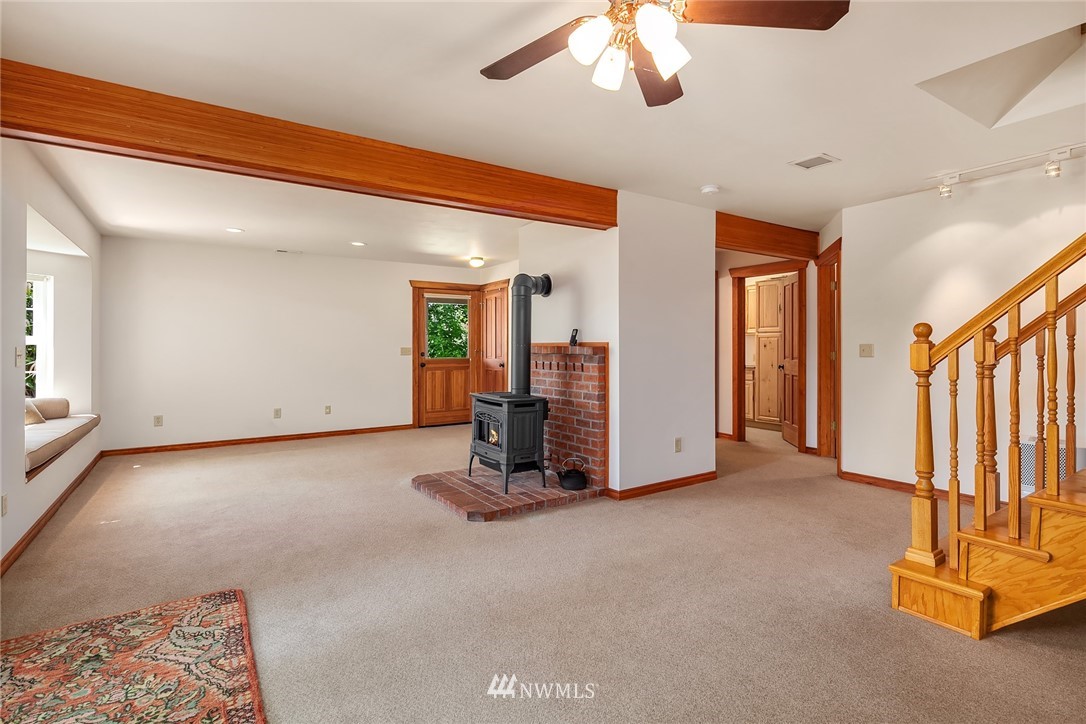 16219 Tiger Mountain Road Southeast Issaquah, WA 98027 - Photo 18 of 25 Gallery Image 18