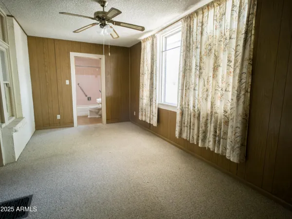 $225,000 | 1047 East 10th Street, Douglas, AZ 85607