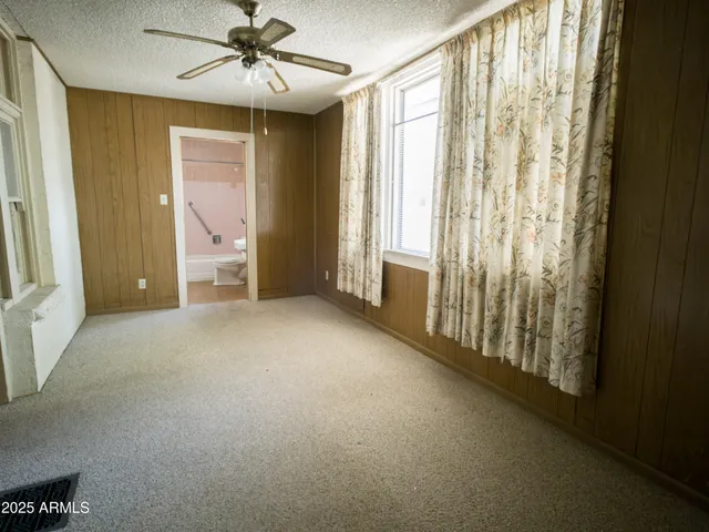 $225,000 | 1047 East 10th Street, Douglas, AZ 85607