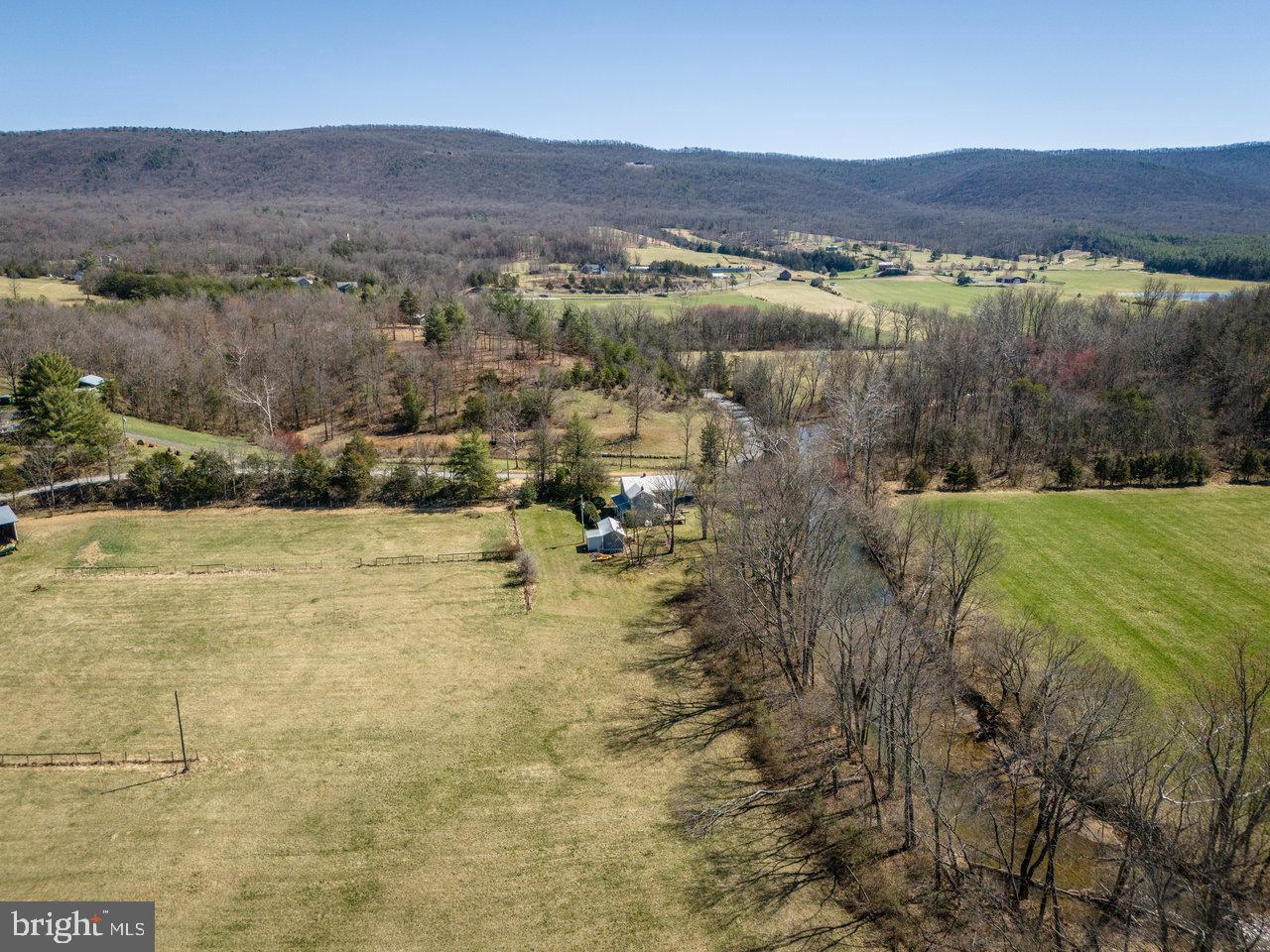 2435 7 Fountains Road Fort Valley, VA 22652 - Photo 11 of 74 Gallery Image 11