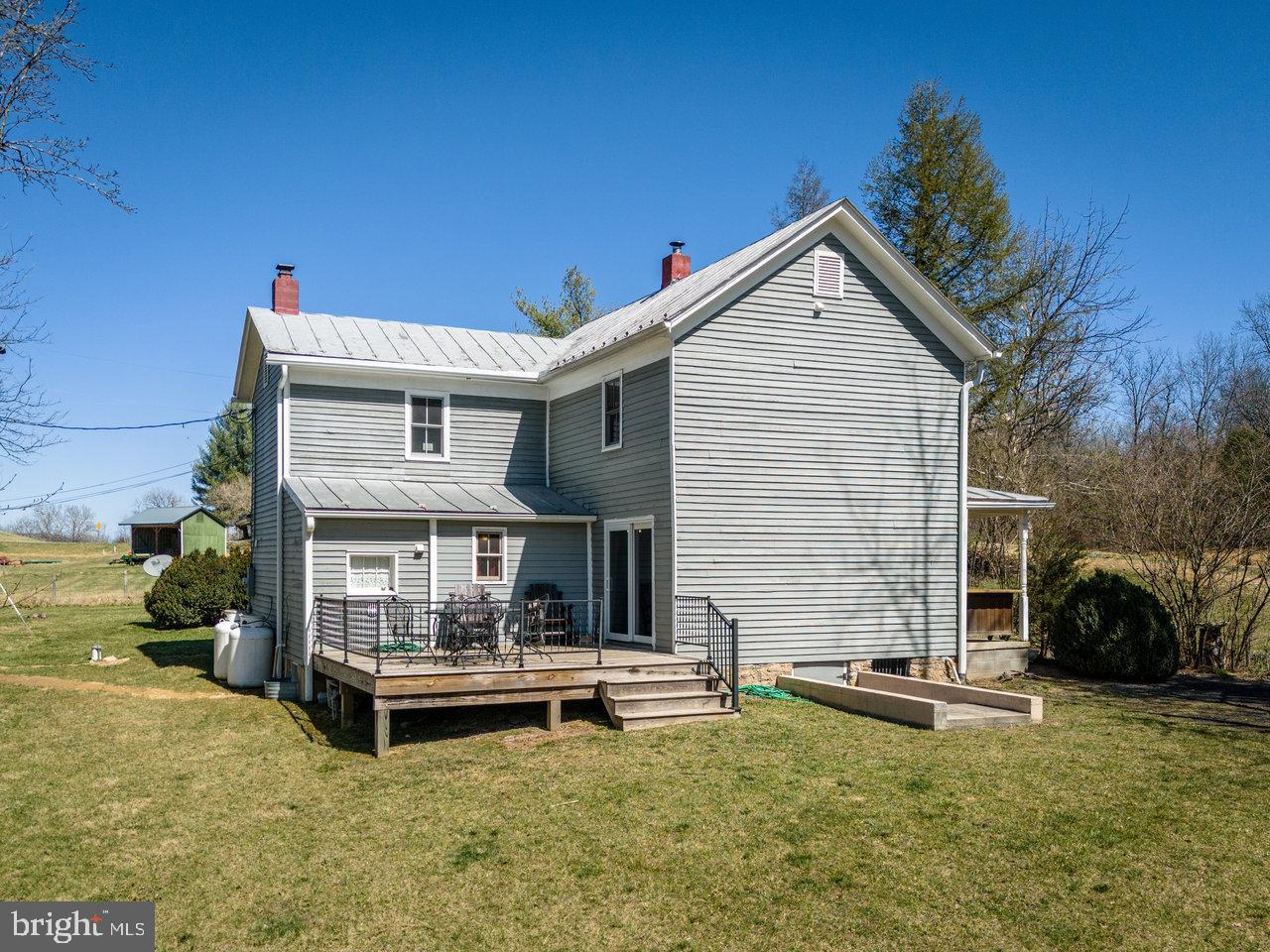 2435 7 Fountains Road Fort Valley, VA 22652 - Photo 3 of 74 Gallery Image 3