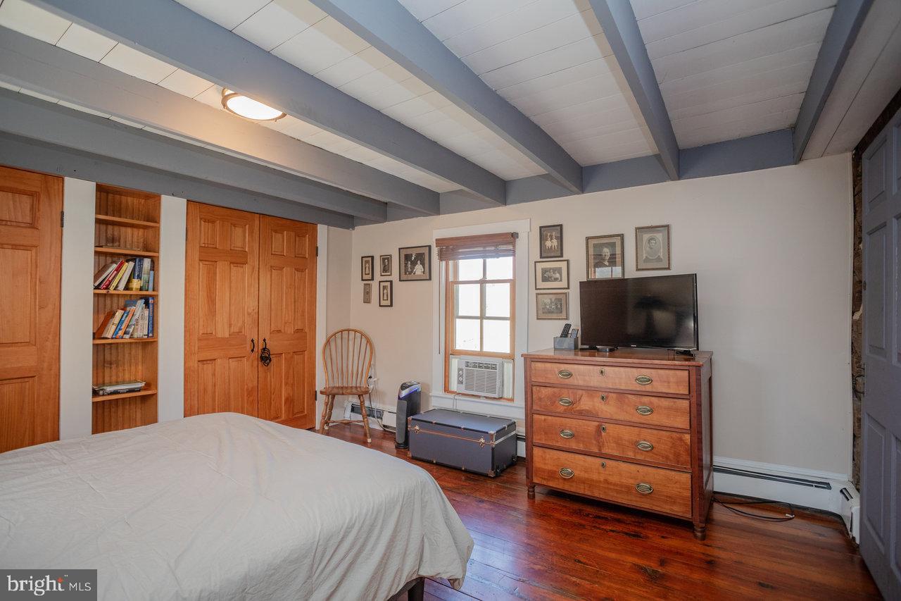 2435 7 Fountains Road Fort Valley, VA 22652 - Photo 36 of 74 Gallery Image 36