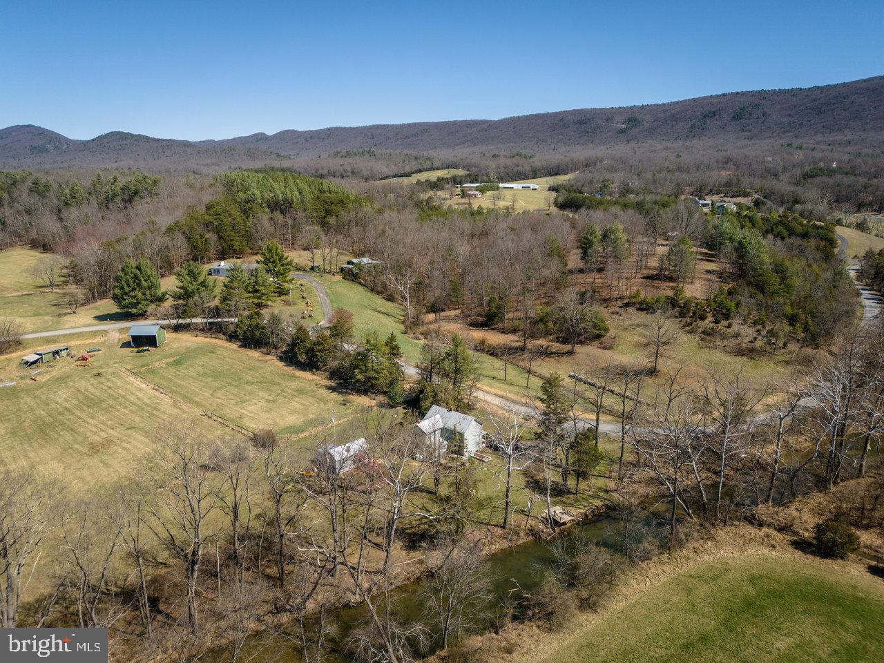 2435 7 Fountains Road Fort Valley, VA 22652 - Photo 8 of 74 Gallery Image 8