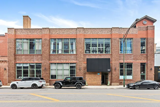 $3,500 | 22 North Morgan Street, Unit 107, Chicago, IL 60607