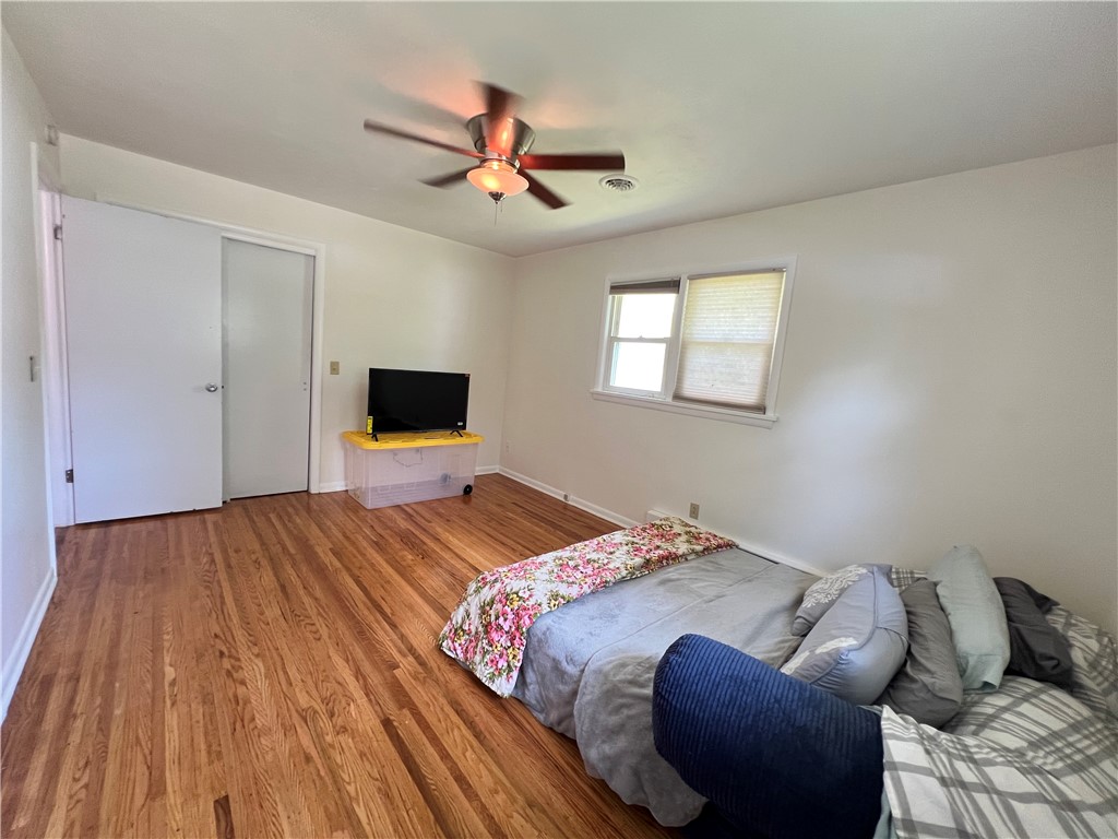 793 Helendale Road Irondequoit, NY 14609 - Photo 11 of 40